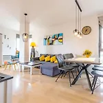 Fiorella 2 Bdr With Balcony * 扎达尔