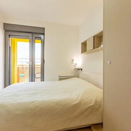 Daire Fiorella 2 Bdr With Balcony